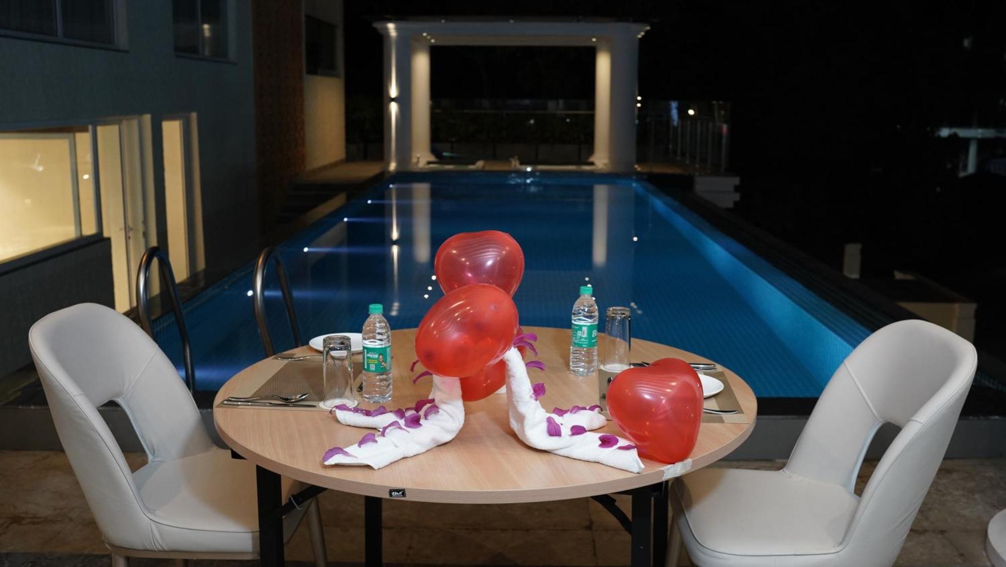 Antique Regency !! Luxurious Hotel In Digha !! Eksteriør billede